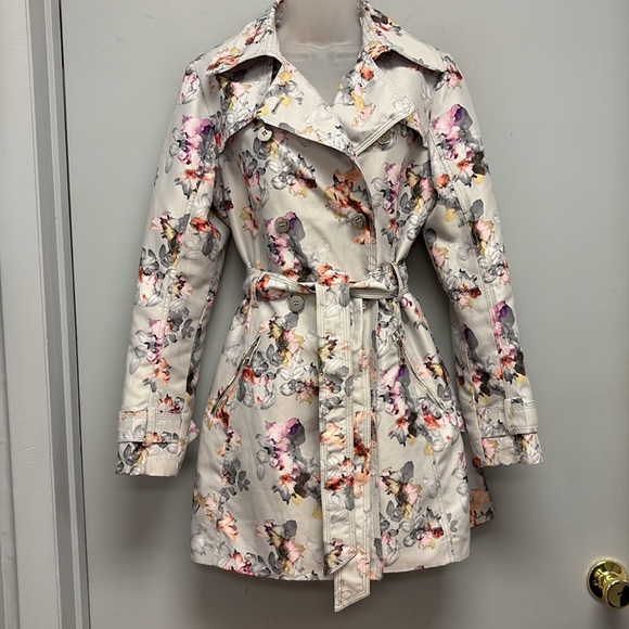 Guess Floral Double Breasted Water Resistant Trench Coat Size Medium - Picture 2 of 10